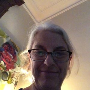 Meet your Posher, Eve